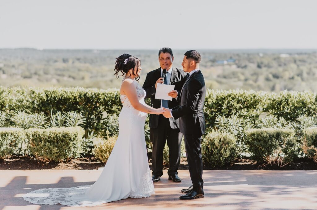 Canyonwood Ridge Wedding by Austin Wedding Photographer Kyrsten Ashlay Photography