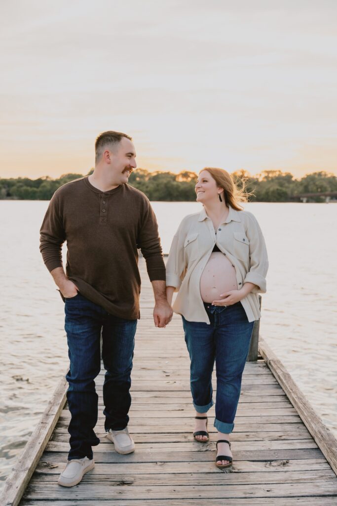 White Rock Lake Maternity Session by Dallas Maternity Photographer Kyrsten Ashlay Photography