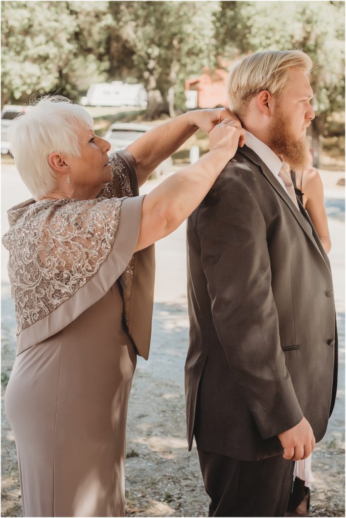 getting ready photos at Boho Camp inspired wedding by Dallas wedding photographer