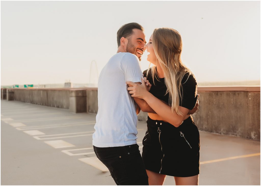 Downtown Dallas Couples Session by Dallas Wedding Photographer Kyrsten Ashlay Photography 