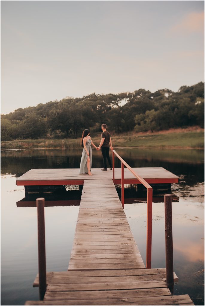 Waxahachie Anniversary Photoshoot by Dallas Wedding Photographer