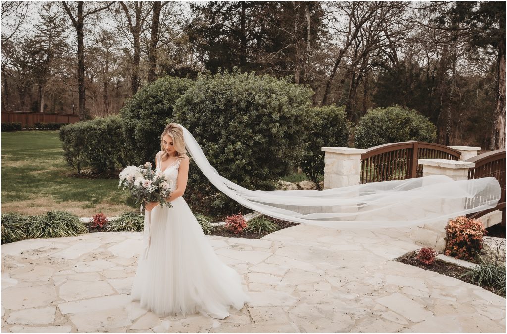 The Springs Poetry Hall Wedding, Rockwall, TX by Kyrsten Ashlay Photography