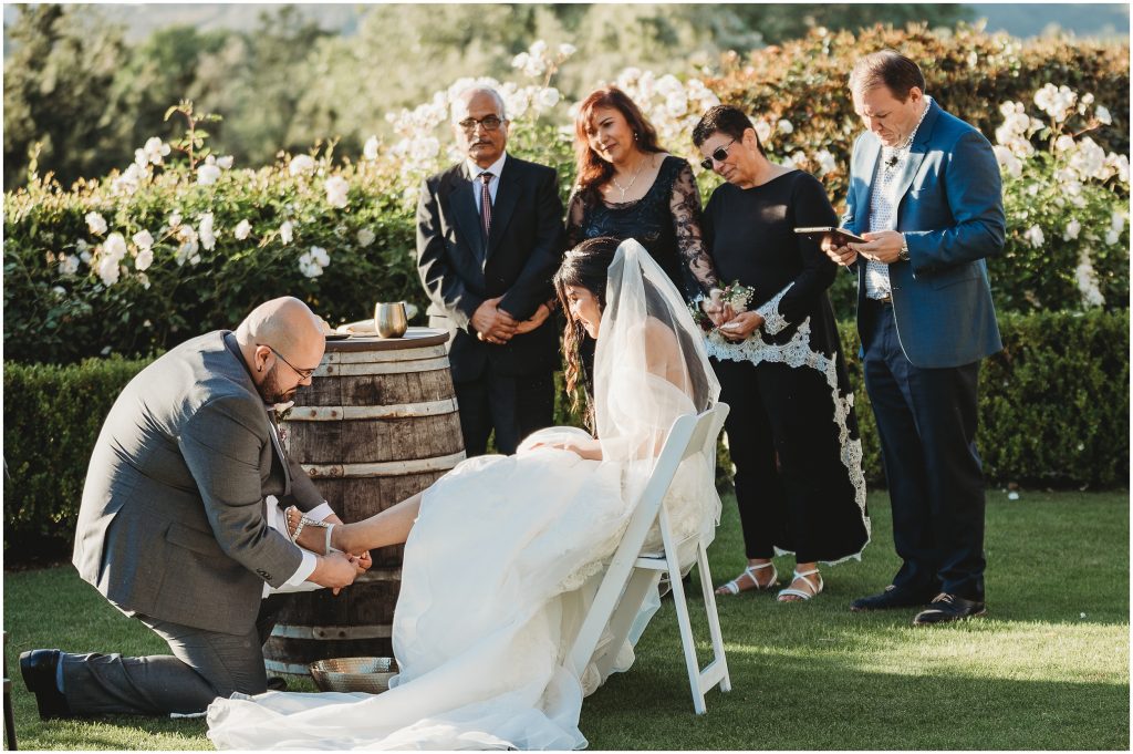 must have wedding photos with mom - Dallas Wedding Photographer