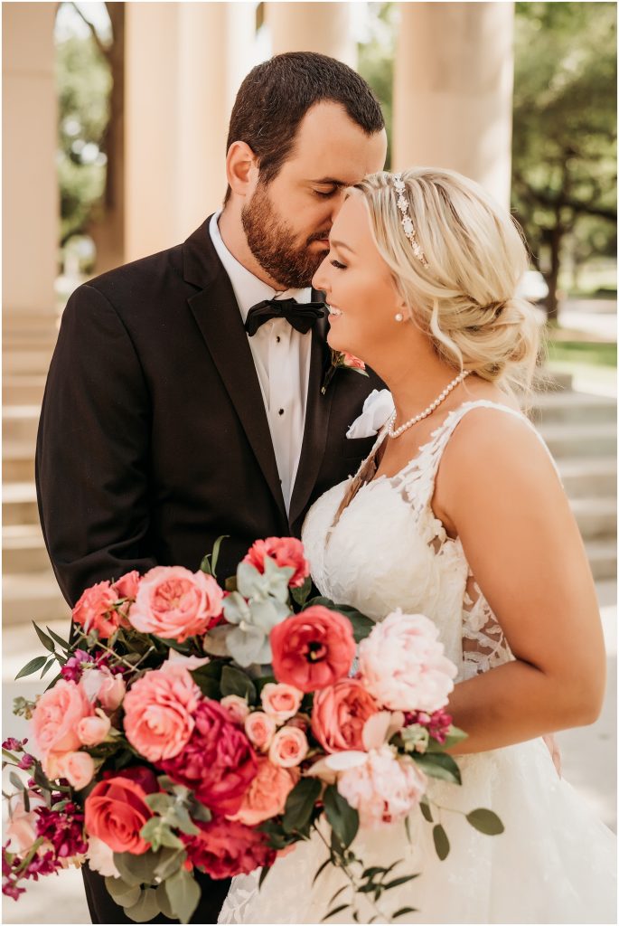 Robert Carr Chapel Wedding in Fort Worth by DFW Wedding Photographer Kyrsten Ashlay Photography