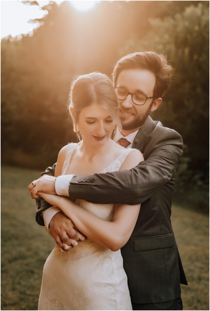 Intimate Fort Worth Backyard Wedding by Fort Worth Wedding Photographer Kyrsten Ashlay Photography 