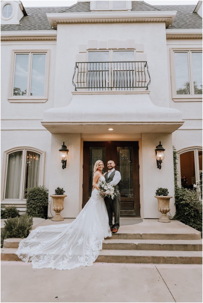 Wildwood Inn Wedding in Denton, TX a Walters Wedding Estates Venue