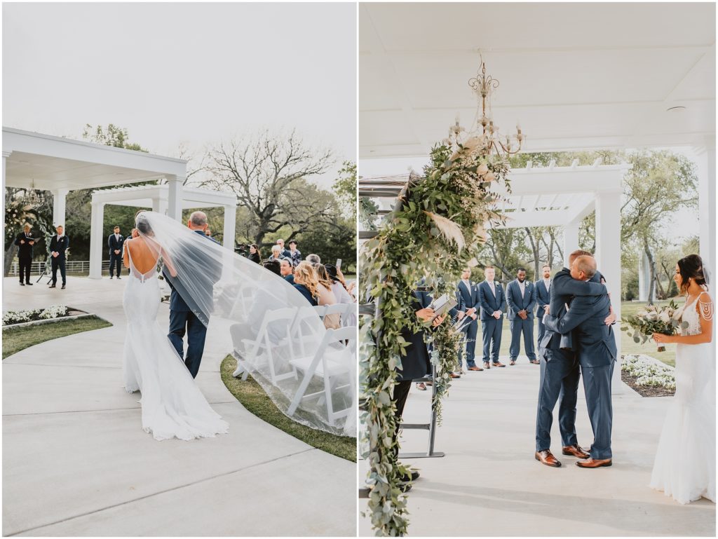 Firefly Gardens Wedding in Midlothian, Texas by Dallas Wedding Photographer Kyrsten Ashlay Photography