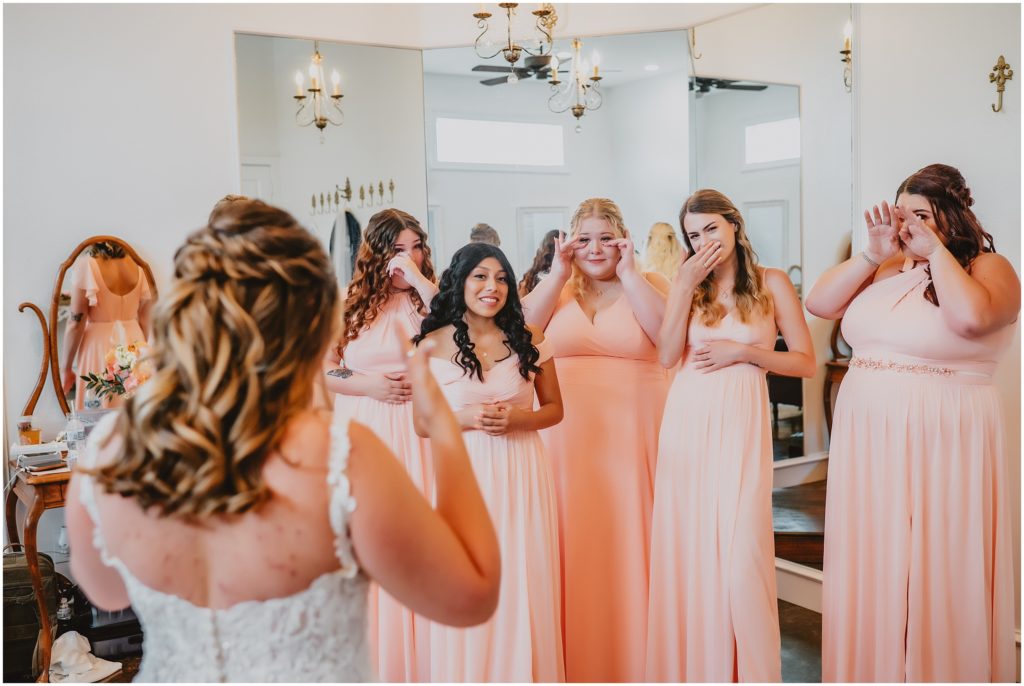 Summer Wedding at The Pearl at Sabine Creek by Dallas Wedding Photographer Kyrsten Ashlay Photography