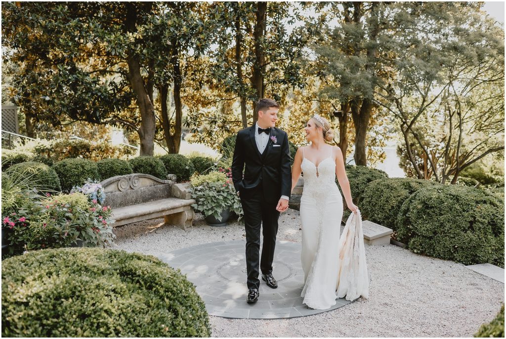 Cinderella Inspired Wedding at Dallas Arboretum by Dallas Wedding Photographer Kyrsten Ashlay Photography