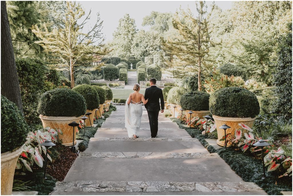 Cinderella Inspired Wedding at Dallas Arboretum by Dallas Wedding Photographer Kyrsten Ashlay Photography