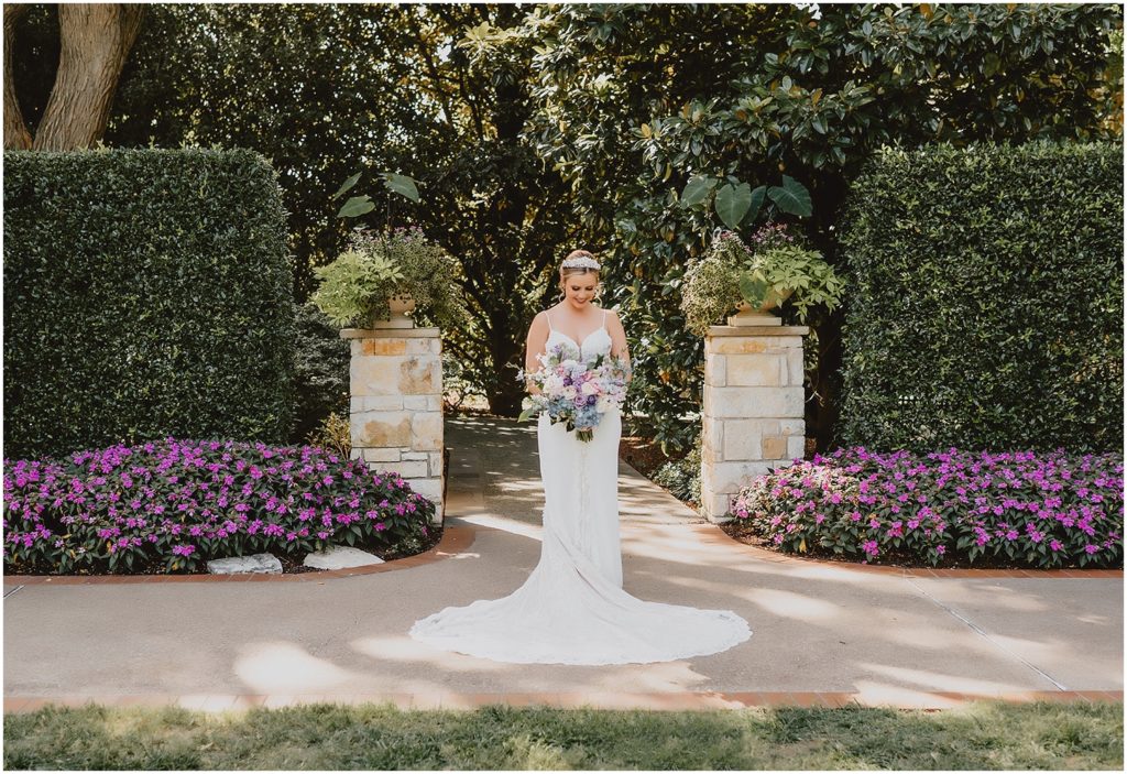 Cinderella Inspired Wedding at Dallas Arboretum by Dallas Wedding Photographer Kyrsten Ashlay Photography