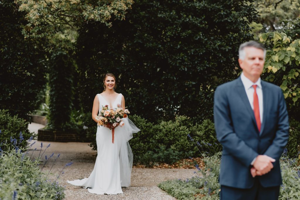 Spring Garden Wedding at Texas Discovery Gardens by Dallas Wedding Photographer Kyrsten Ashlay Photography