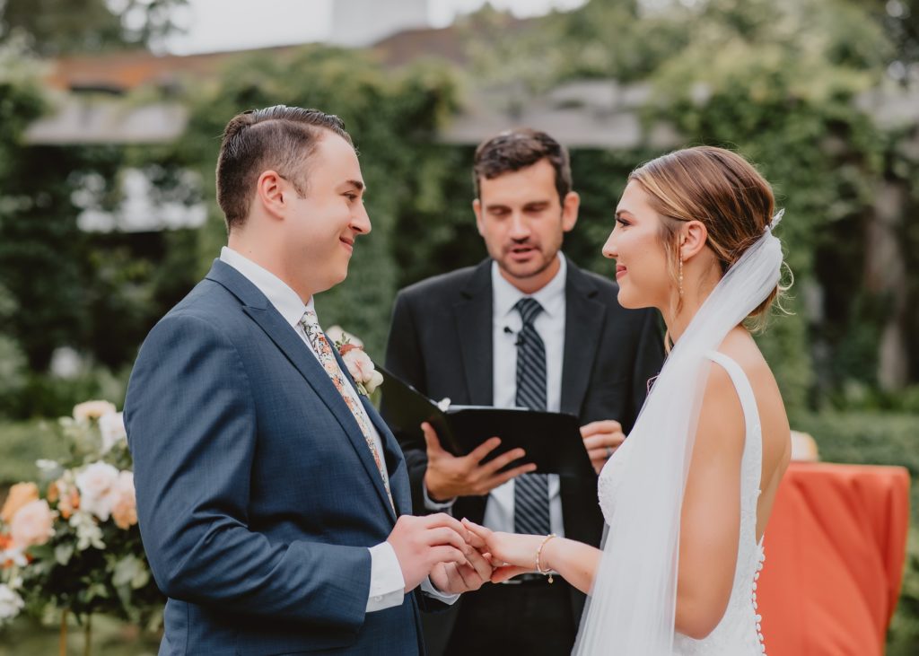 Spring Garden Wedding at Texas Discovery Gardens by Dallas Wedding Photographer Kyrsten Ashlay Photography