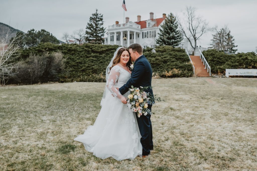 Wedding at The Manor House in Littleton, CO by Denver Wedding Photographer Kyrsten Ashlay Photography