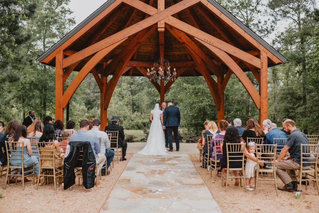 Dry Creek Gatherings Wedding by Houston Wedding Photographer Kyrsten Ashlay Photography