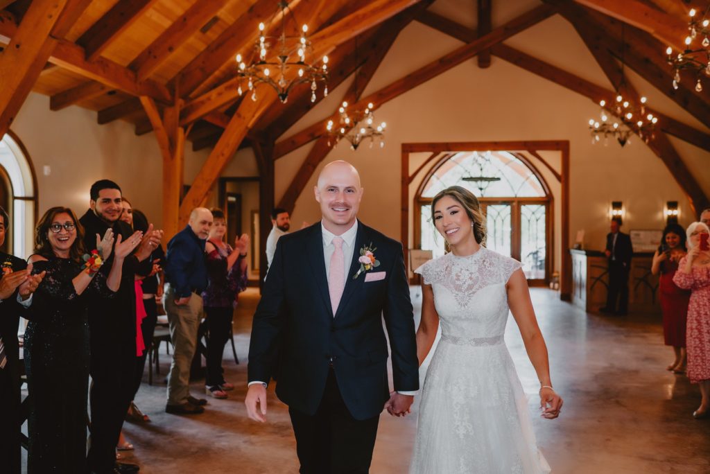 Dry Creek Gatherings Wedding by Houston Wedding Photographer Kyrsten Ashlay Photography