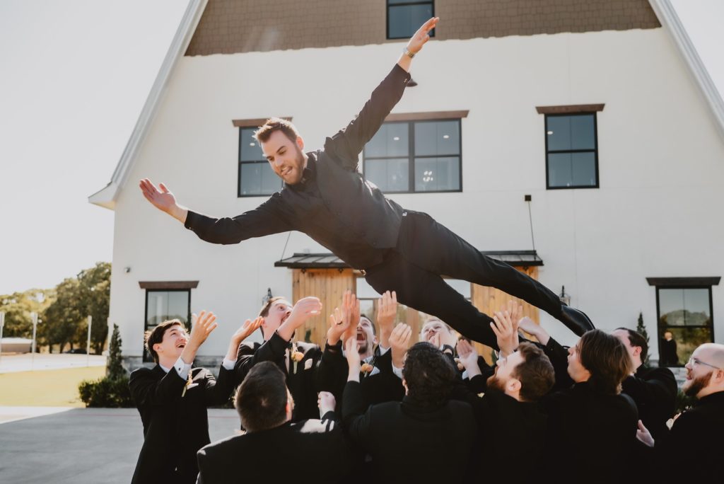 Oak and Ivy Wedding by Dallas Wedding Photographer Kyrsten Ashlay Photography