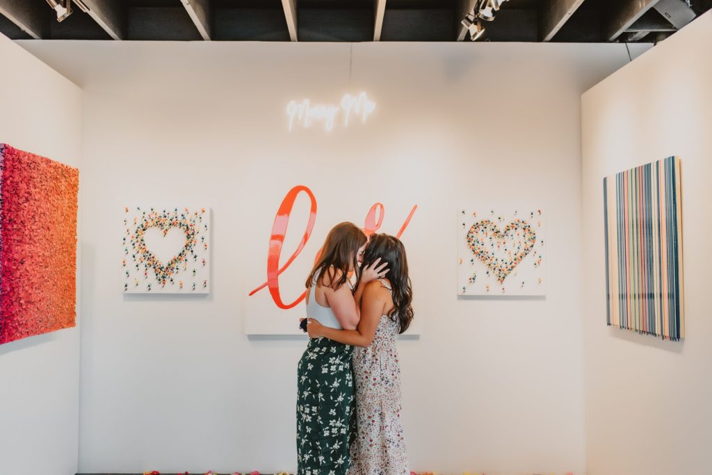Proposal at Laura Rathe Fine Art Gallery in Dallas by Dallas Wedding Photographer Kyrsten Ashlay Photography
