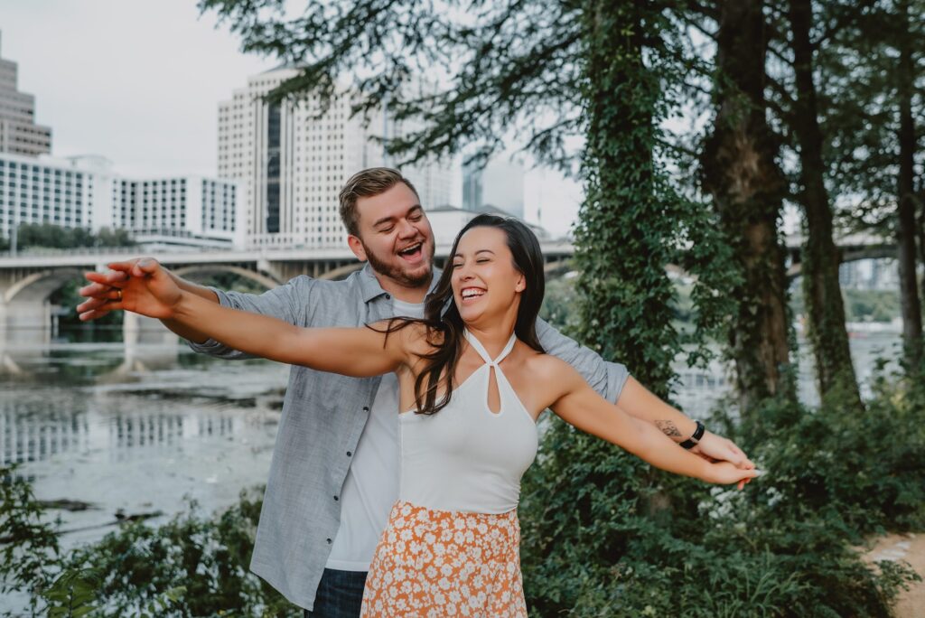 Auditorium Shores in Austin Texas Engagement Session by Austin Wedding Photographer Kyrsten Ashlay Photography