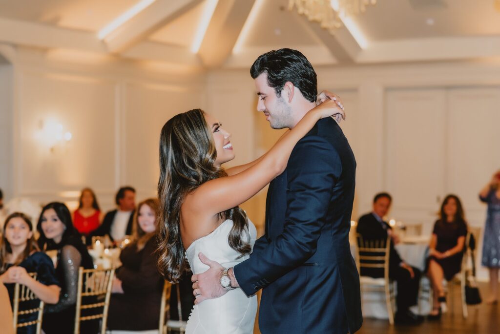Hillside Estate Wedding by Dallas Wedding Photographer Kyrsten Ashlay Photography