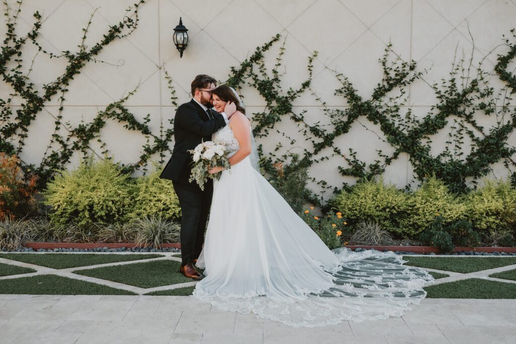 Classic Fall Wedding at D'Vine Grace Vineyard at McKinney, TX by Dallas Wedding Photographer Kyrsten Ashlay Photography