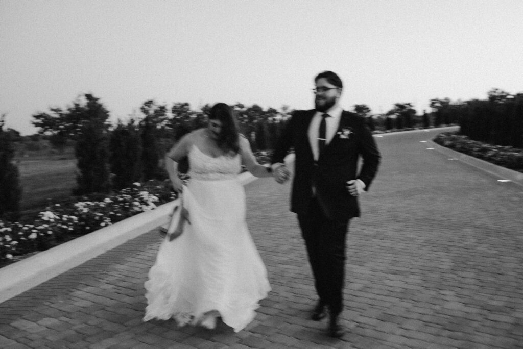 Classic Fall Wedding at D'Vine Grace Vineyard at McKinney, TX by Dallas Wedding Photographer Kyrsten Ashlay Photography