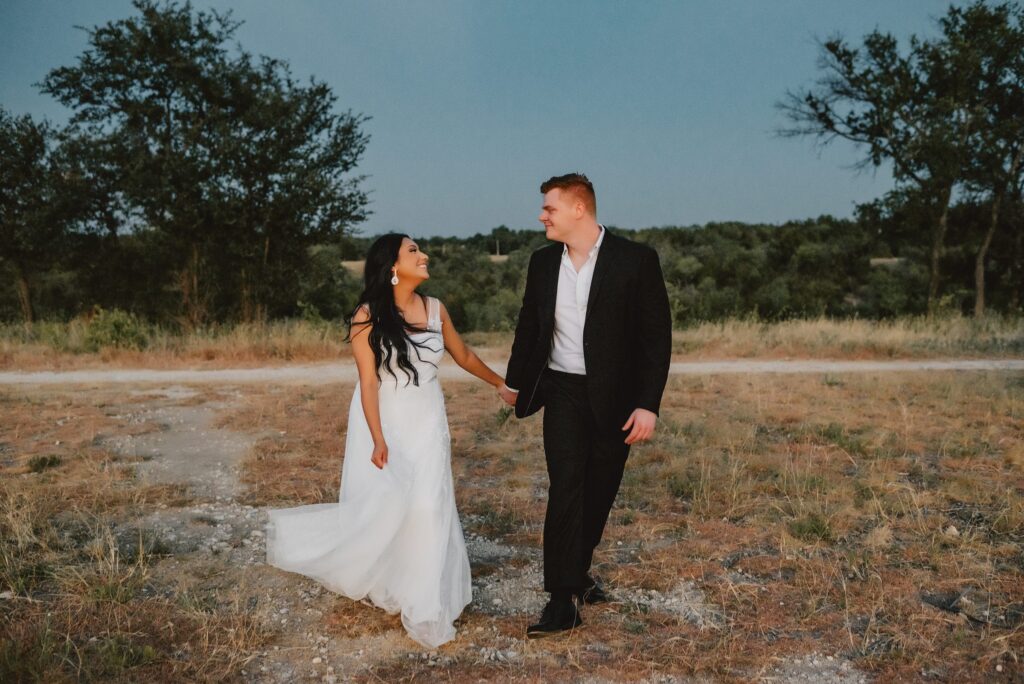 Sundance Square Engagement Session by Fort Worth Wedding Photographer Kyrsten Ashlay Photography
