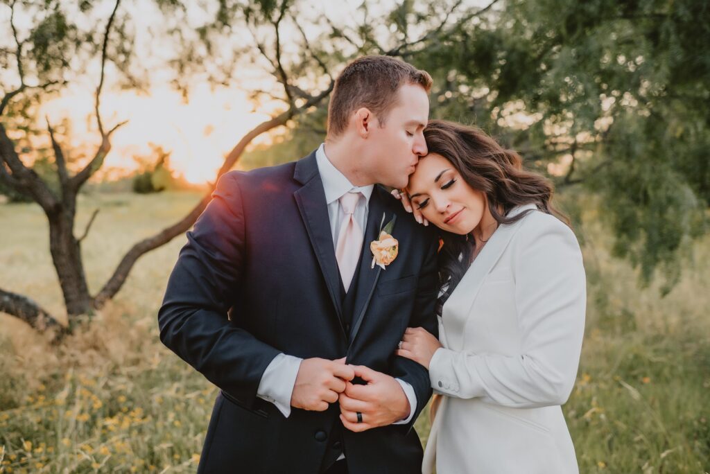 Summer Wedding at Davis and Grey Farms in Celeste TX by Dallas Wedding Photographer Kyrsten Ashlay Photography