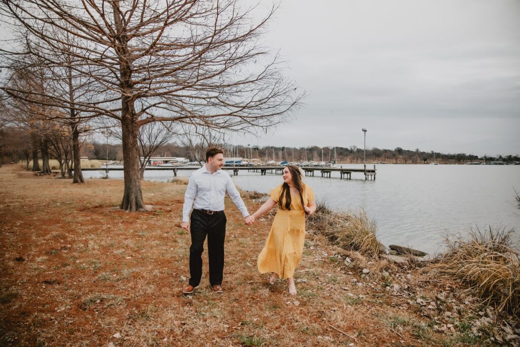 Winter White Rock Lake Engagement Session by Dallas Wedding Photographer Kyrsten Ashlay Photography