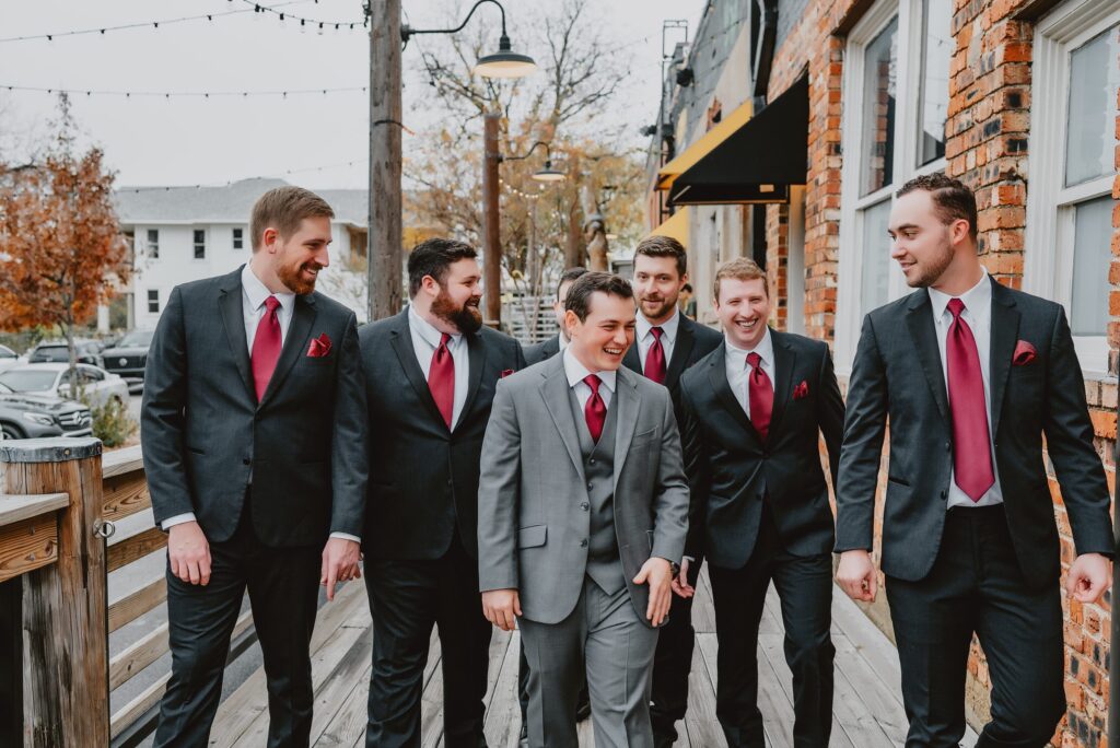 The Cliff House Wedding a Boxwood Hospitality Wedding Venue by Dallas Wedding Photographer Kyrsten Ashlay Photography