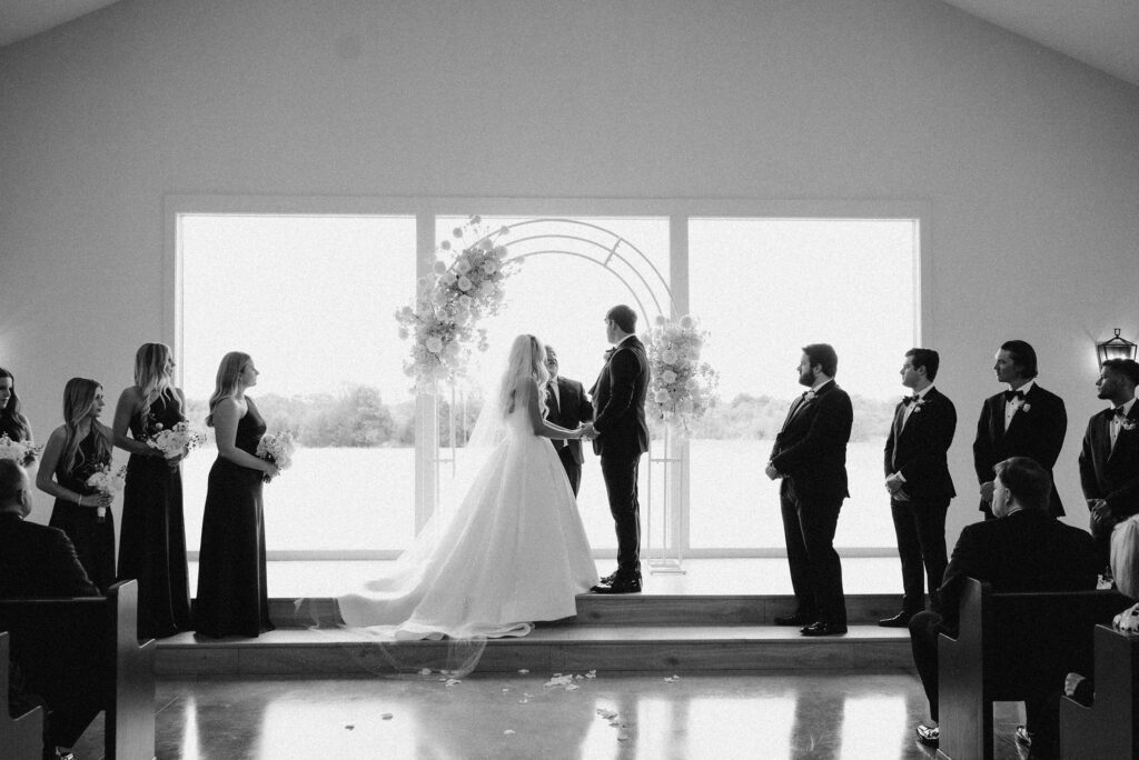 Davis and Grey Farms Wedding by Dallas Wedding Photographer Kyrsten Ashlay Photography