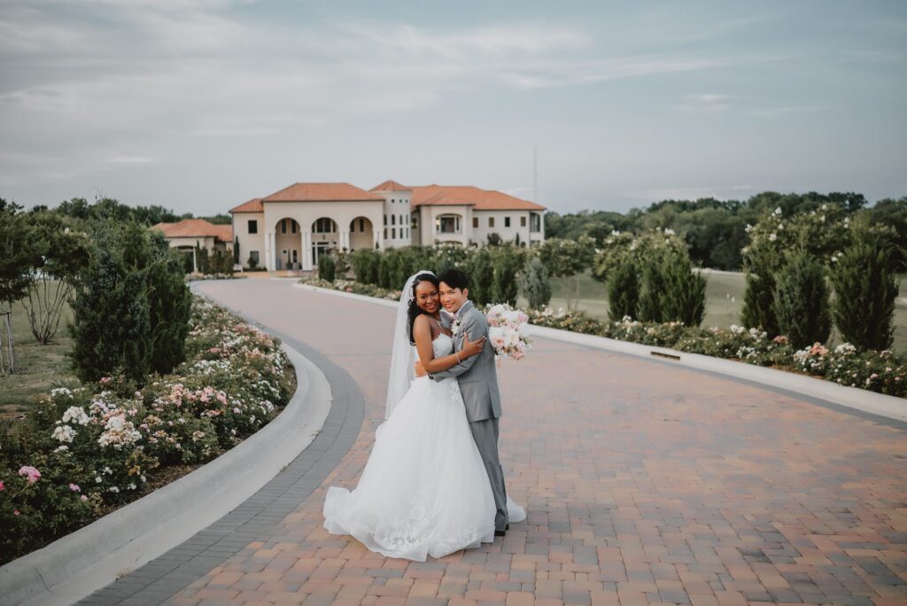 Wedding at D'Vine Grace Vinyard by Dallas Wedding Photographer Kyrsten Ashlay Photography