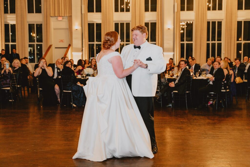 The Room on Main Dallas Wedding by Dallas Wedding Photographer Kyrsten Ashlay Photography