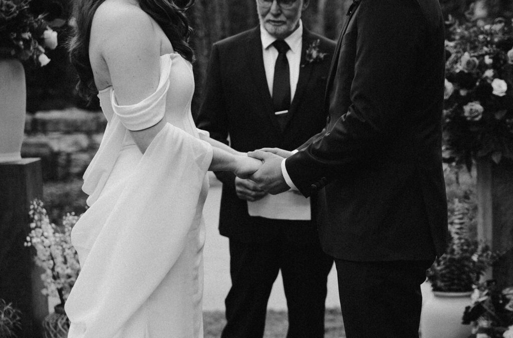 Dallas Arboretum Wedding by Dallas Wedding Photographer Kyrsten Ashlay Photography