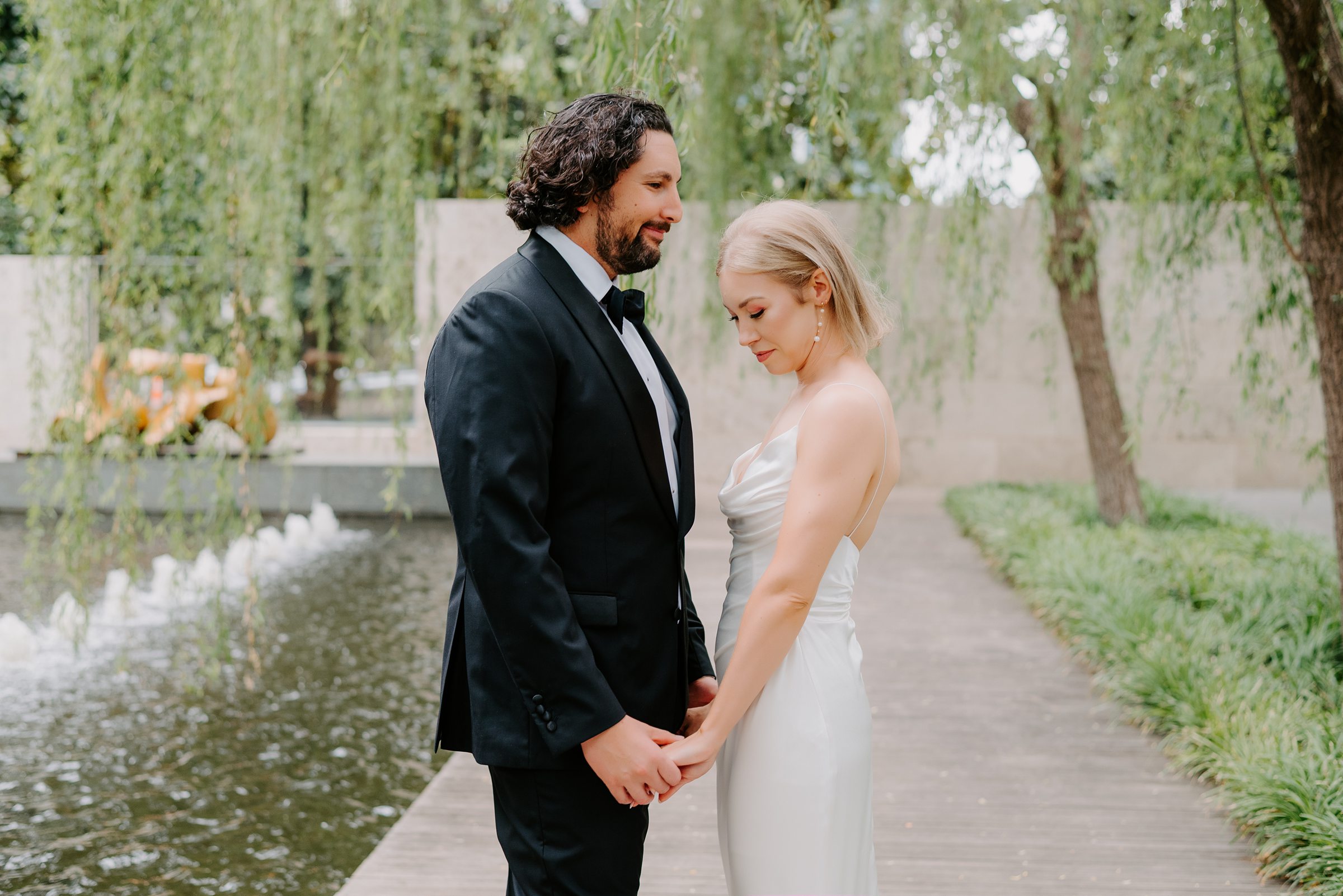 Editorial-style bride and groom portraits at the Nasher Sculpture Center