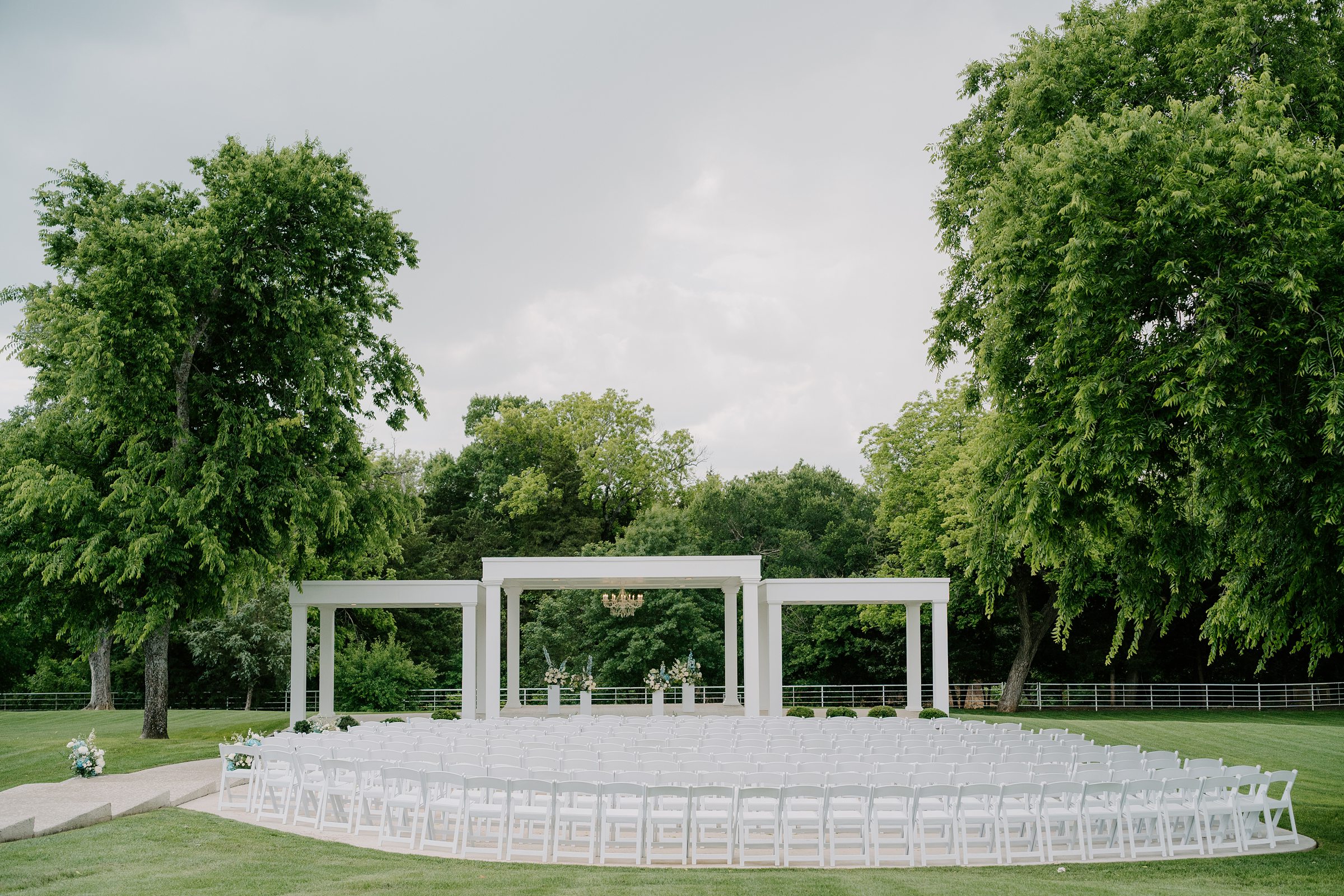 Firefly Gardens wedding ceremony outdoor pergola Midlothian Texas