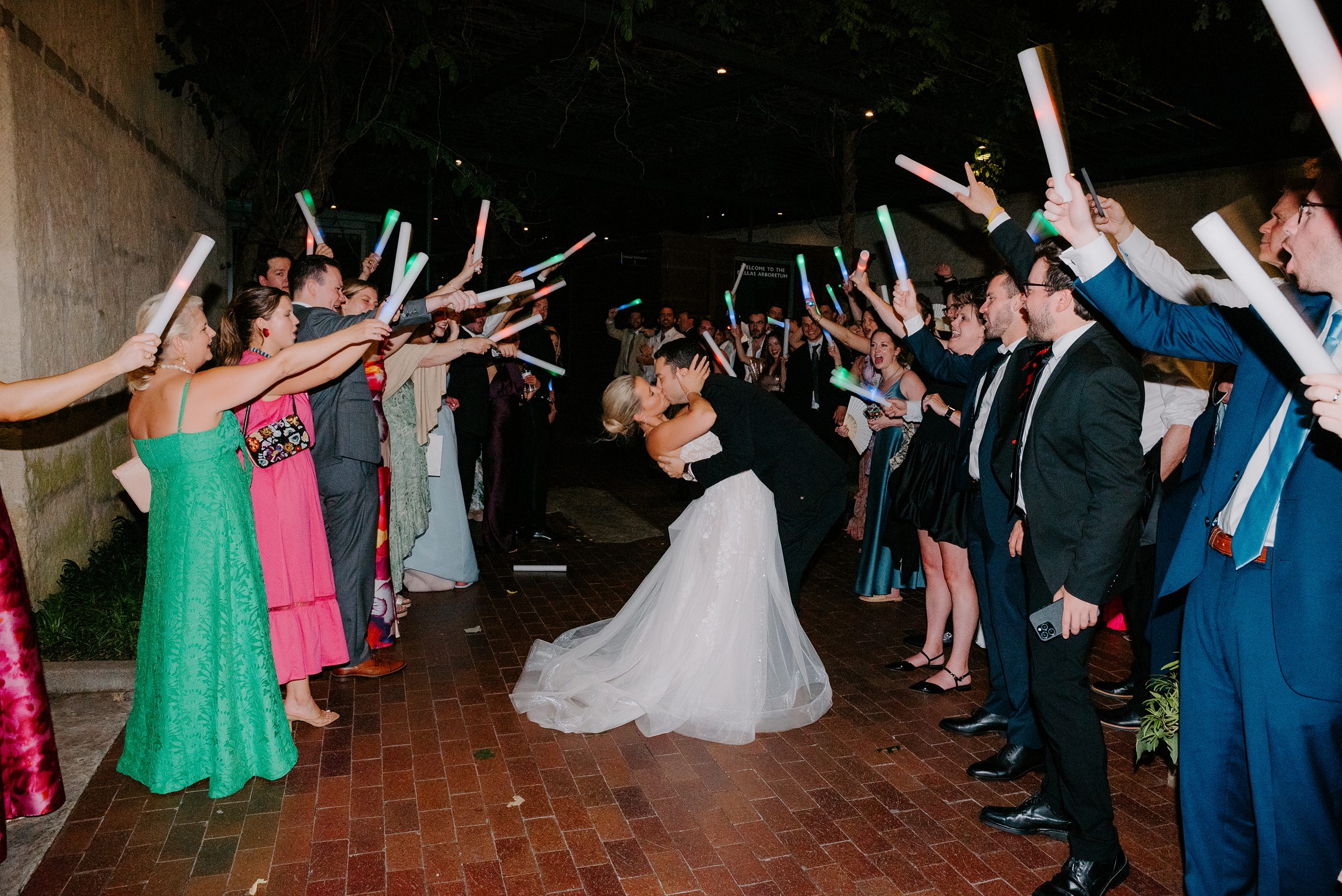 Dallas Arboretum wedding photographer Kyrsten Ashlay Photography