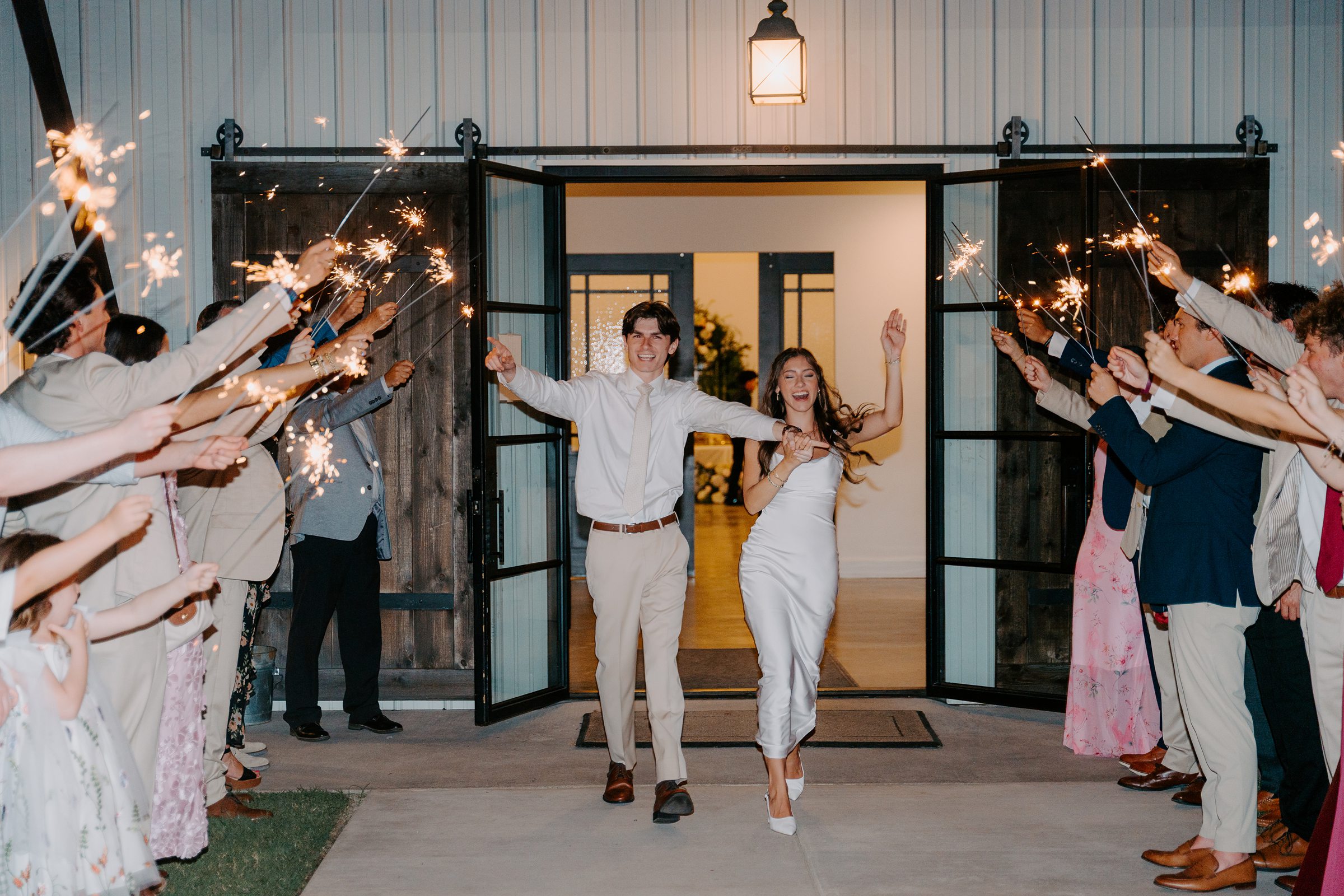 Davis and Grey Farms wedding photographer Kyrsten Ashlay Photography